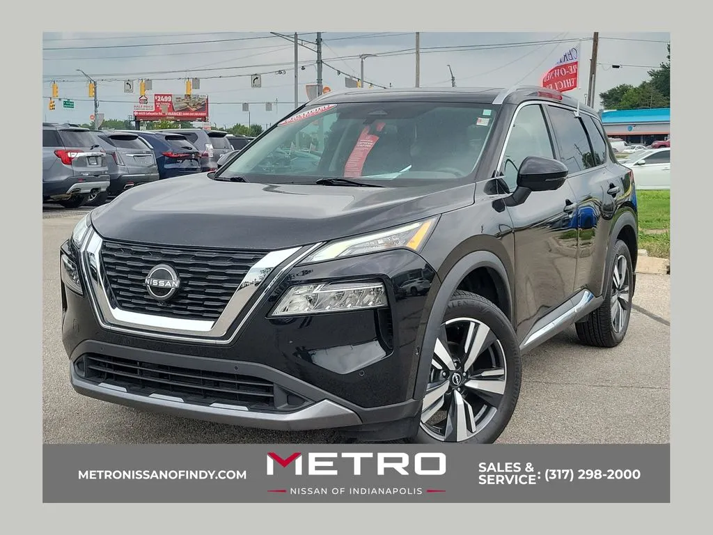 Black 2023 Nissan Rogue SL for sale in Indianapolis, IN