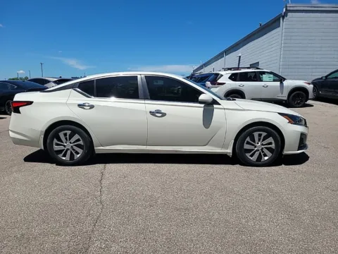 More photos of 2023 Nissan Altima 2.5 S at Metro Nissan of Indianapolis, IN