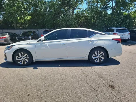 Another view of 2023 Nissan Altima 2.5 S for sale in Indianapolis, IN at Metro Nissan of Indianapolis