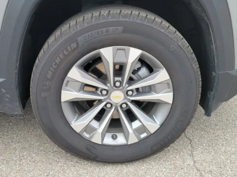 More photos of 2025 Chevrolet Equinox LT at Metro Nissan of Indianapolis, IN