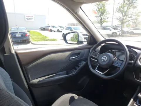 More photos of 2023 Nissan Rogue SV at Metro Nissan of Indianapolis, IN