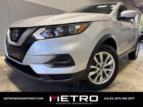 Silver 2022 Nissan Rogue Sport S for sale in Indianapolis, IN