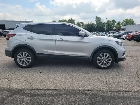 More photos of 2022 Nissan Rogue Sport S at Metro Nissan of Indianapolis, IN