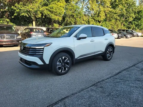 White 2025 Nissan Kicks SV for sale in Indianapolis, IN