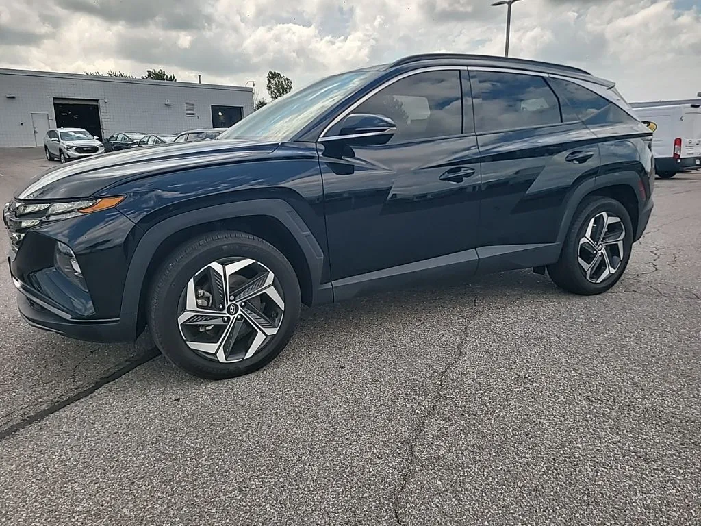 Black 2023 Hyundai Tucson Limited for sale in Indianapolis, IN