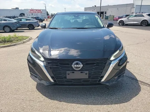 Another view of 2024 Nissan Altima 2.5 SV for sale in Indianapolis, IN at Metro Nissan of Indianapolis