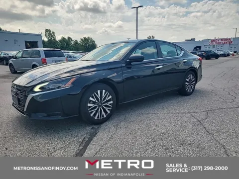 Black 2024 Nissan Altima 2.5 SV for sale in Indianapolis, IN