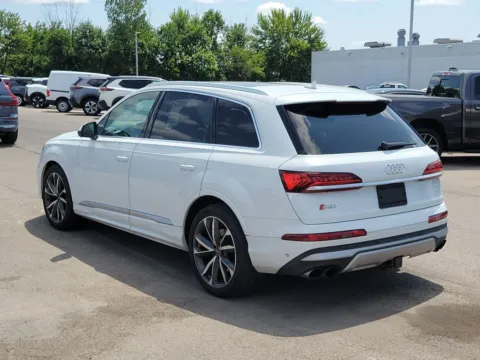 Photos of 2021 Audi SQ7 Premium Plus for sale in Indianapolis, IN at Metro Nissan of Indianapolis