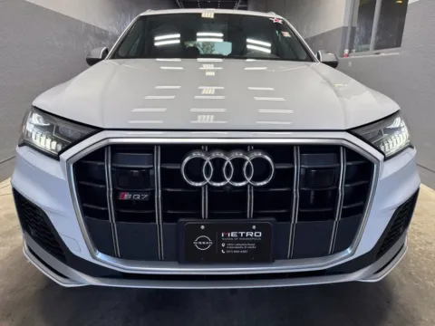 More photos of 2021 Audi SQ7 Premium Plus at Metro Nissan of Indianapolis, IN