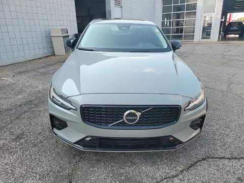More photos of 2024 Volvo S60 B5 Core Dark Theme at Metro Nissan of Indianapolis, IN