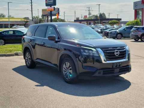 More photos of 2024 Nissan Pathfinder S at Metro Nissan of Indianapolis, IN
