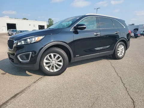 Black 2017 Kia Sorento LX for sale in Indianapolis, IN