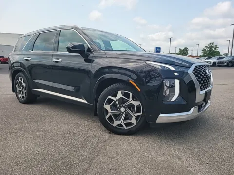 Photos of 2021 Hyundai Palisade Calligraphy for sale in Indianapolis, IN at Metro Nissan of Indianapolis