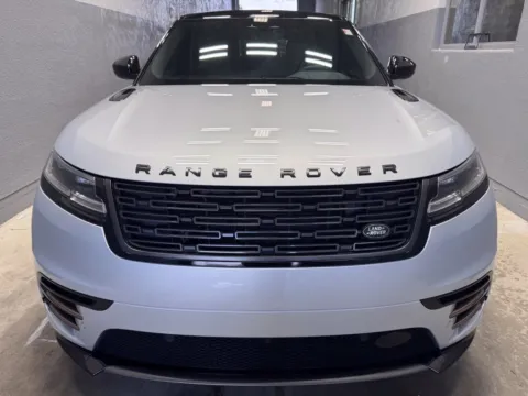 More photos of 2024 Land Rover Range Rover Velar Dynamic SE at Metro Nissan of Indianapolis, IN