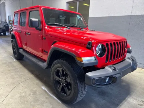 More photos of 2022 Jeep Wrangler Unlimited Sahara Altitude at Metro Nissan of Indianapolis, IN