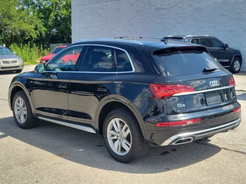 Photos of 2023 Audi Q5 45 S line Premium for sale in Indianapolis, IN at Metro Nissan of Indianapolis