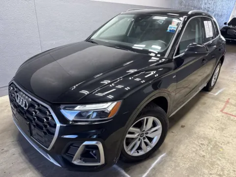 Photos of 2023 Audi Q5 45 S line Premium for sale in Indianapolis, IN at Metro Nissan of Indianapolis