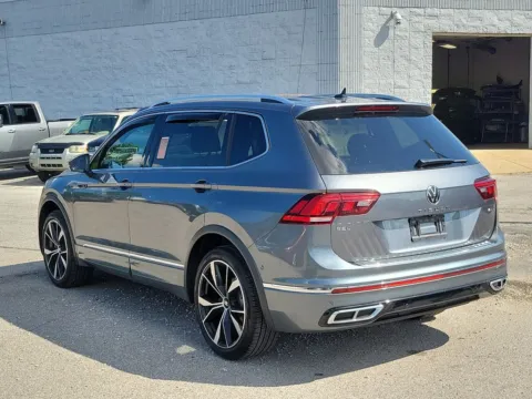 Photos of 2022 Volkswagen Tiguan 2.0T SEL R-Line for sale in Indianapolis, IN at Metro Nissan of Indianapolis