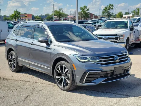 More photos of 2022 Volkswagen Tiguan 2.0T SEL R-Line at Metro Nissan of Indianapolis, IN