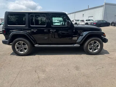 More photos of 2020 Jeep Wrangler Unlimited Sahara at Metro Nissan of Indianapolis, IN