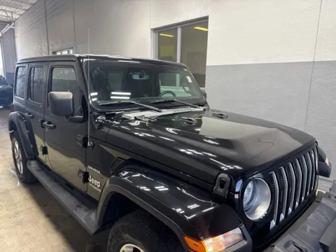 More photos of 2020 Jeep Wrangler Unlimited Sahara at Metro Nissan of Indianapolis, IN