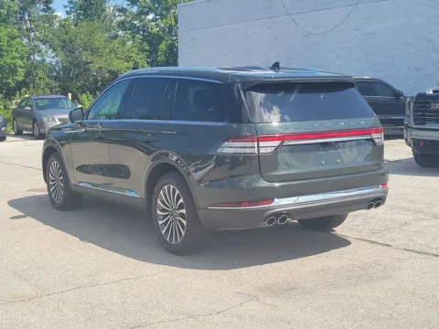 Photos of 2022 Lincoln Aviator Standard for sale in Indianapolis, IN at Metro Nissan of Indianapolis