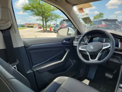 More photos of 2023 Volkswagen Jetta 1.5T SE at Metro Nissan of Indianapolis, IN
