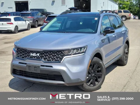 Silver 2022 Kia Sorento S for sale in Indianapolis, IN