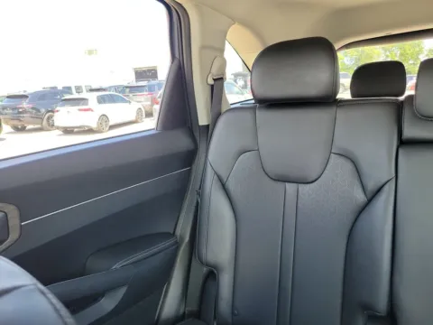 More photos of 2022 Kia Sorento S at Metro Nissan of Indianapolis, IN