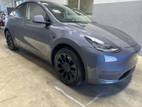 More photos of 2023 Tesla Model Y Long Range at Metro Nissan of Indianapolis, IN