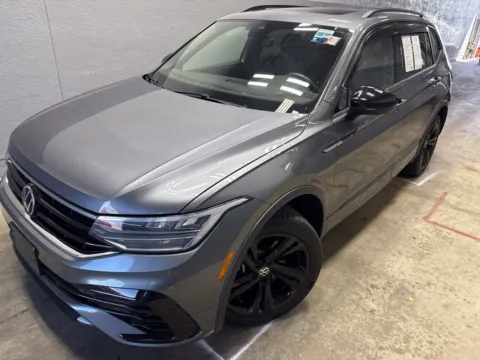 Photos of 2023 Volkswagen Tiguan 2.0T SE R-Line Black for sale in Indianapolis, IN at Metro Nissan of Indianapolis