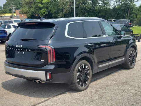 Another view of 2023 Kia Telluride SX-Prestige for sale in Indianapolis, IN at Metro Nissan of Indianapolis