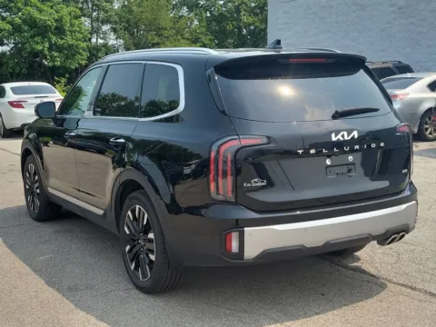 Photos of 2023 Kia Telluride SX-Prestige for sale in Indianapolis, IN at Metro Nissan of Indianapolis