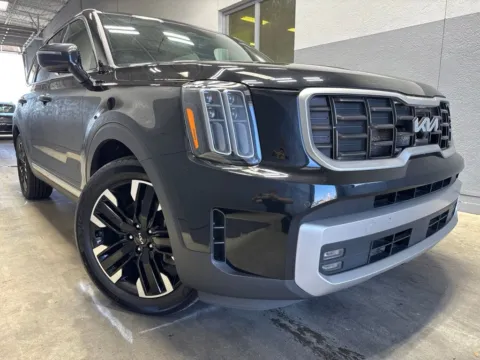 Photos of 2023 Kia Telluride SX-Prestige for sale in Indianapolis, IN at Metro Nissan of Indianapolis