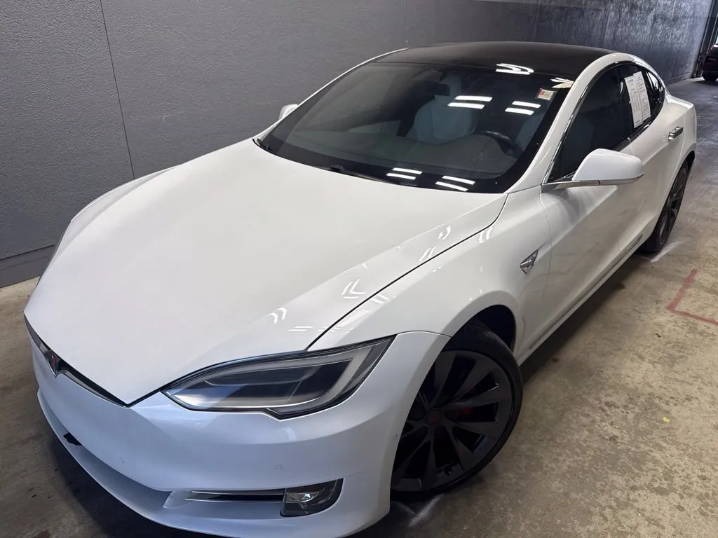 Used 2018 Tesla Model S P100D with VIN 5YJSA1E46JF287709 for sale in Indianapolis, IN
