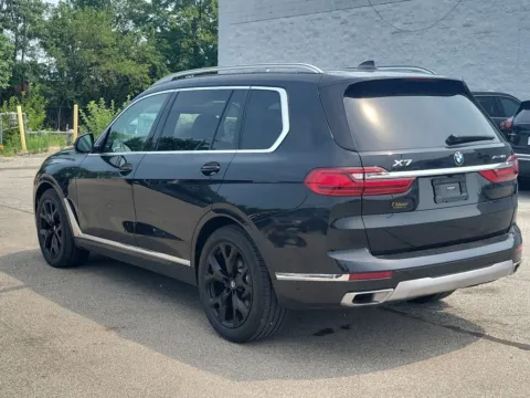 Photos of 2020 BMW X7 xDrive40i for sale in Indianapolis, IN at Metro Nissan of Indianapolis