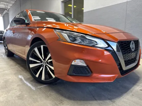 Photos of 2021 Nissan Altima 2.0 SR for sale in Indianapolis, IN at Metro Nissan of Indianapolis