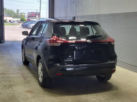 More photos of 2025 Nissan Kicks Play S at Metro Nissan of Indianapolis, IN