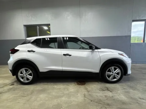 More photos of 2025 Nissan Kicks Play S at Metro Nissan of Indianapolis, IN