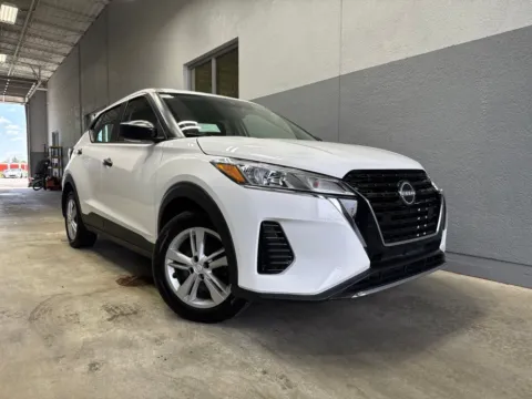 Photos of 2025 Nissan Kicks Play S for sale in Indianapolis, IN at Metro Nissan of Indianapolis
