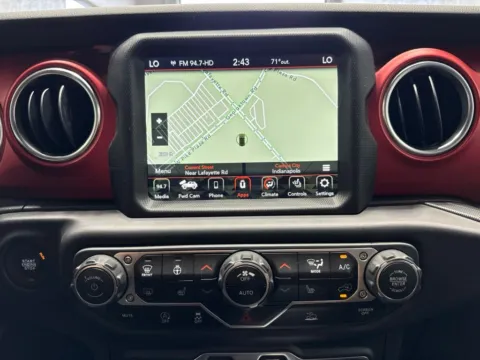 More photos of 2022 Jeep Wrangler Unlimited Rubicon at Metro Nissan of Indianapolis, IN