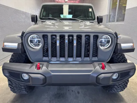 More photos of 2022 Jeep Wrangler Unlimited Rubicon at Metro Nissan of Indianapolis, IN