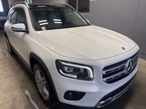 More photos of 2022 Mercedes-Benz GLB 250 at Metro Nissan of Indianapolis, IN