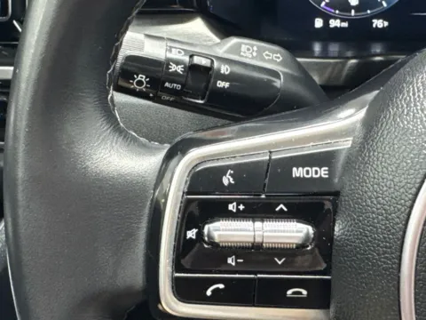More photos of 2023 Kia Sorento SX at Metro Nissan of Indianapolis, IN