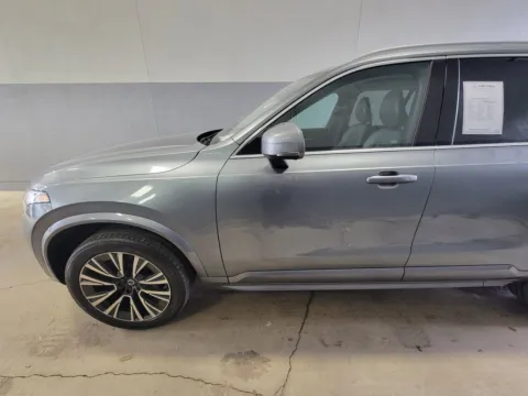 Photos of 2020 Volvo XC90 T5 Momentum for sale in Indianapolis, IN at Metro Nissan of Indianapolis