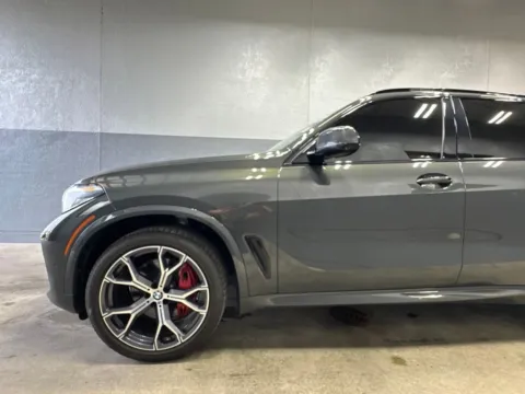 More photos of 2022 BMW X5 xDrive40i at Metro Nissan of Indianapolis, IN