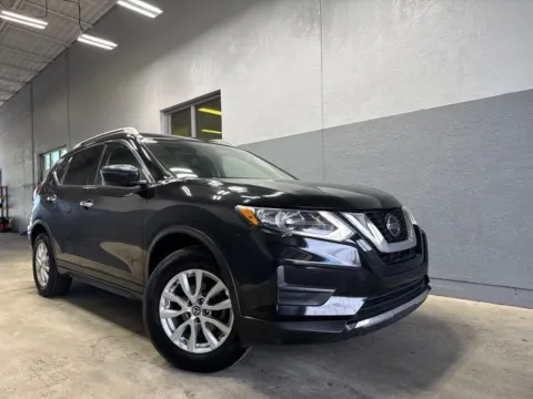 Photos of 2018 Nissan Rogue SV for sale in Indianapolis, IN at Metro Nissan of Indianapolis