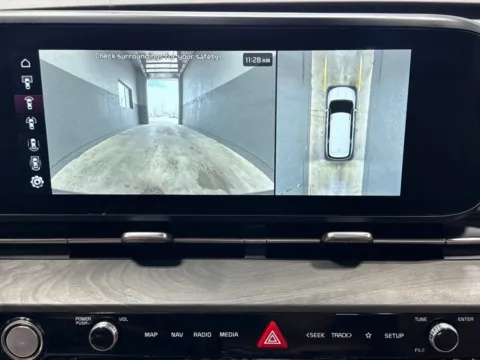 More photos of 2024 Kia Carnival SX at Metro Nissan of Indianapolis, IN