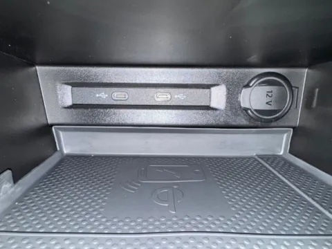 More photos of 2022 Volkswagen Tiguan 2.0T SE at Metro Nissan of Indianapolis, IN