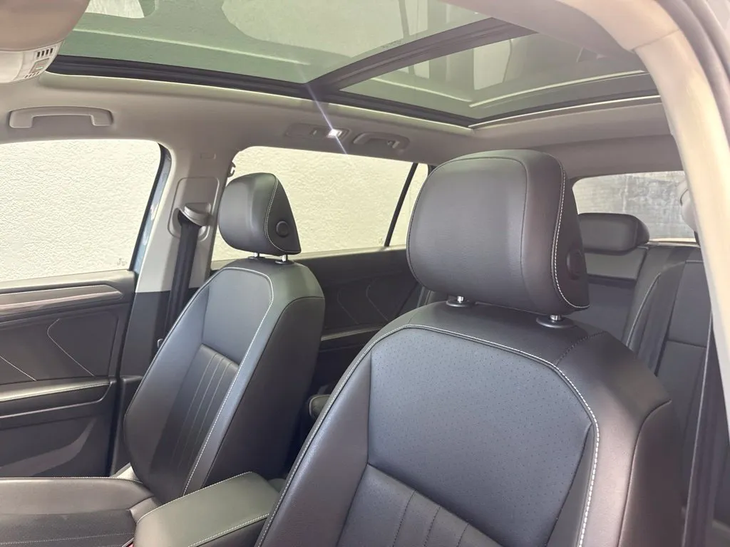 2022 Volkswagen Tiguan SE - Photo 11